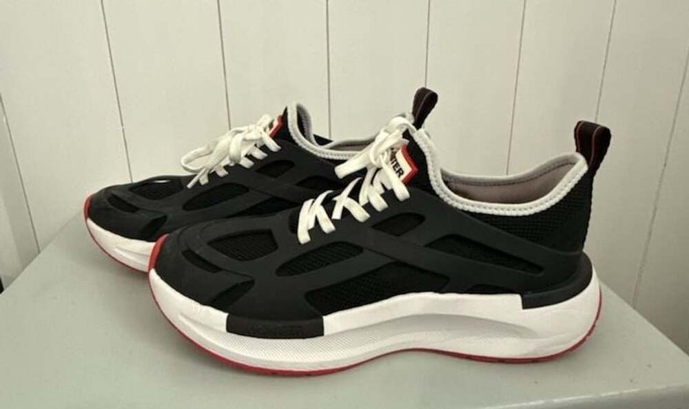 Hunter Tulipano Casual Lace-Up Sneakers - Black/White